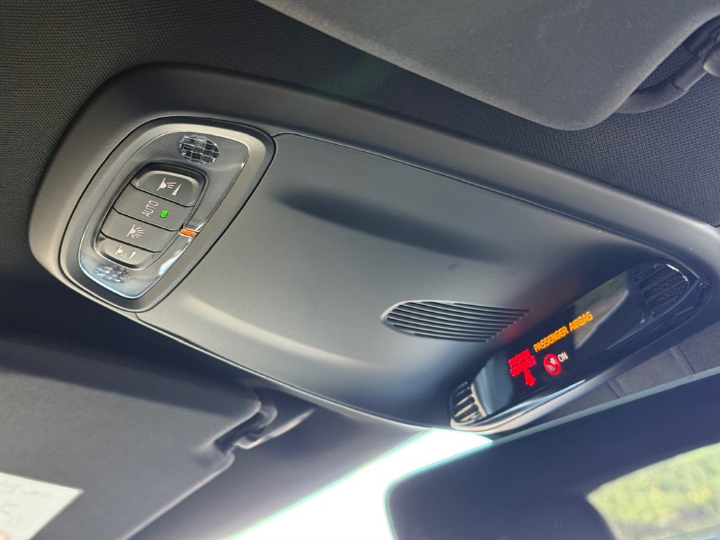 Used Volvo V40 2019 for sale - 76575316: Photo 51