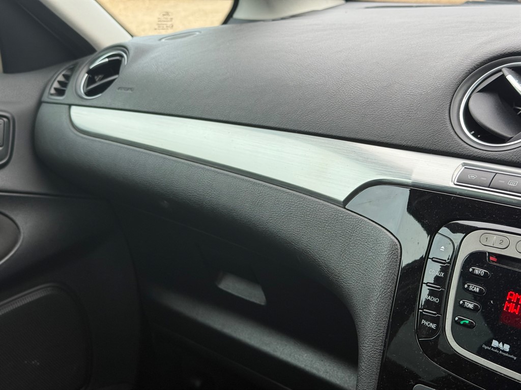 Used Ford S-Max 2014 for sale - 76261780: Photo 37