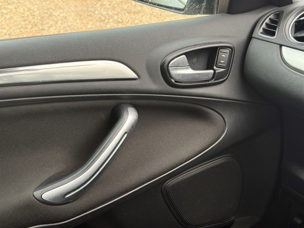 Used Ford S-Max 2014 for sale - 76261780: Photo 38