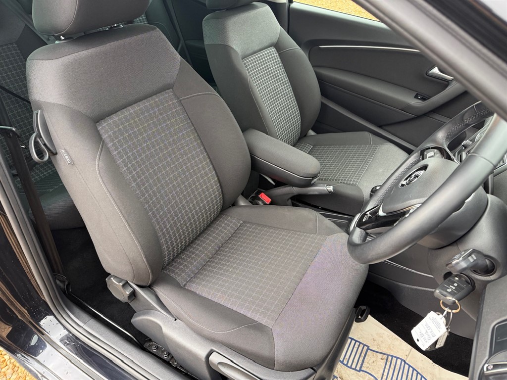 Used Volkswagen Polo 2015 for sale - 76796663: Photo 26