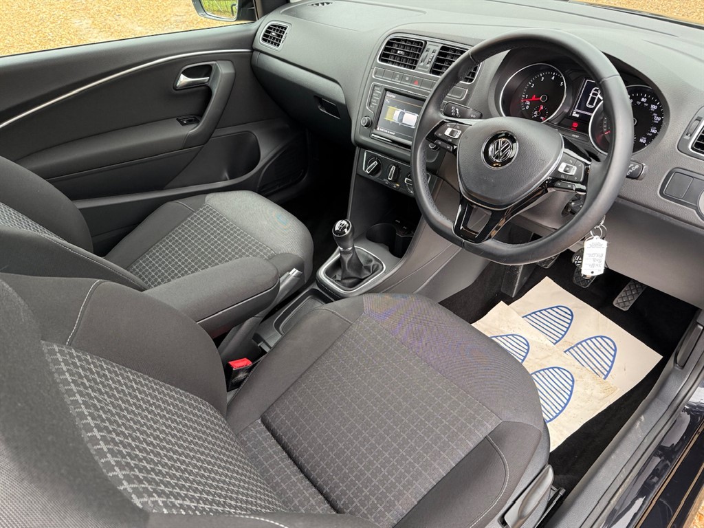 Used Volkswagen Polo 2015 for sale - 76796663: Photo 27