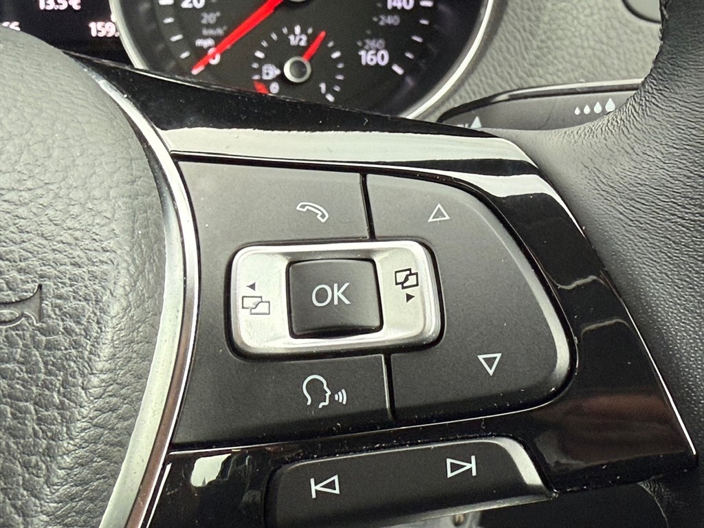 Used Volkswagen Polo 2015 for sale - 76796663: Photo 31