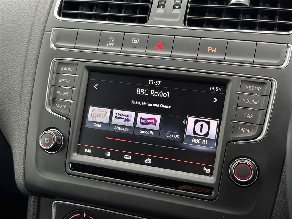 Used Volkswagen Polo 2015 for sale - 76796663: Photo 37