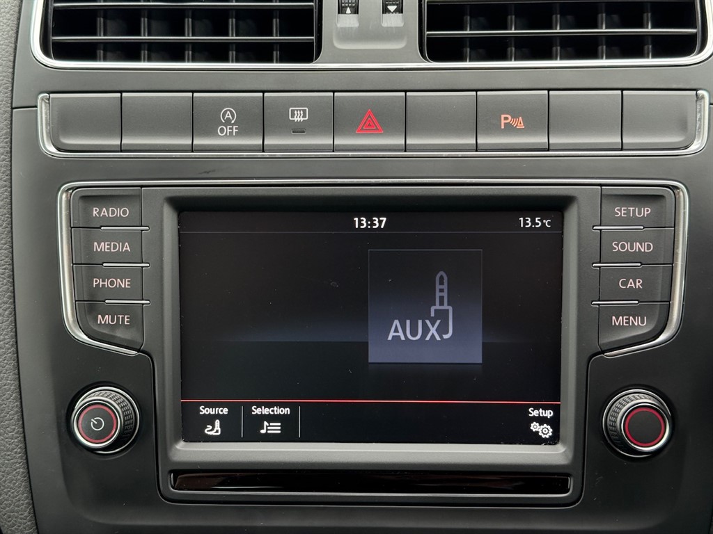 Used Volkswagen Polo 2015 for sale - 76796663: Photo 39