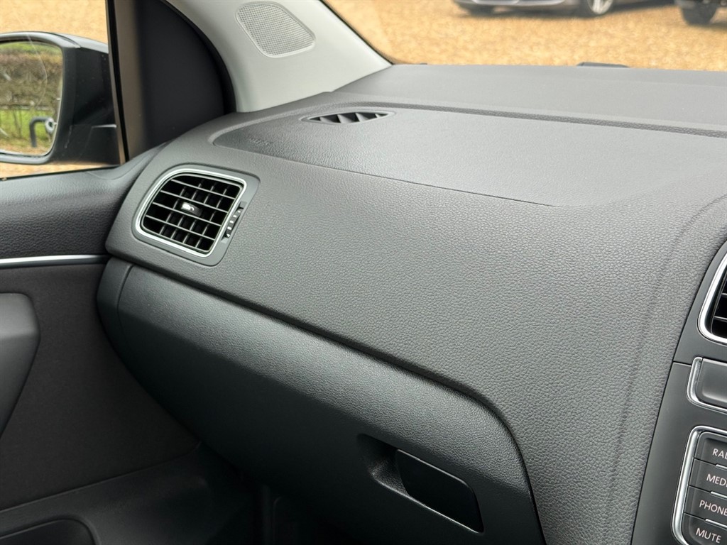 Used Volkswagen Polo 2015 for sale - 76796663: Photo 47