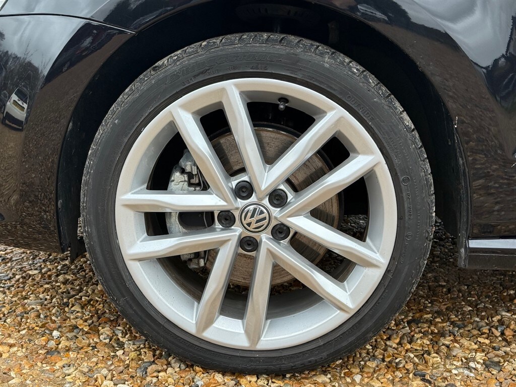 Used Volkswagen Polo 2015 for sale - 76796663: Photo 8