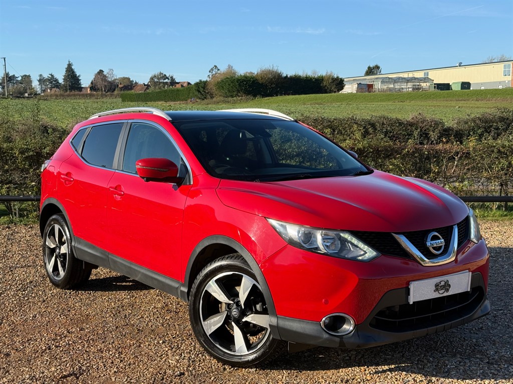 Used Nissan Qashqai 2015 for sale - 76652867: Photo 1