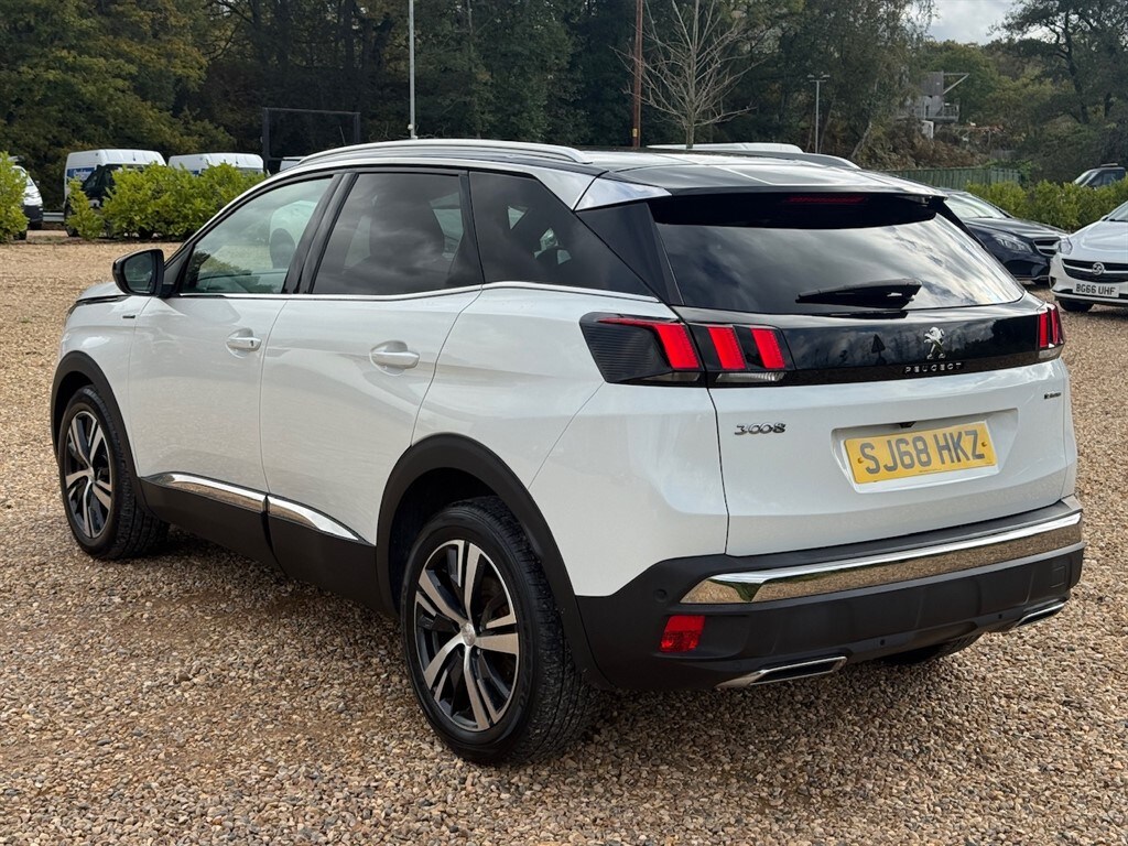 Used Peugeot 3008 2018 for sale - 76161635: Photo 10
