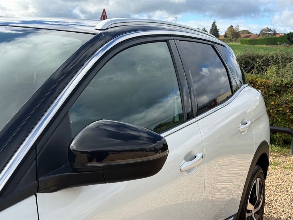 Used Peugeot 3008 2018 for sale - 76161635: Photo 24