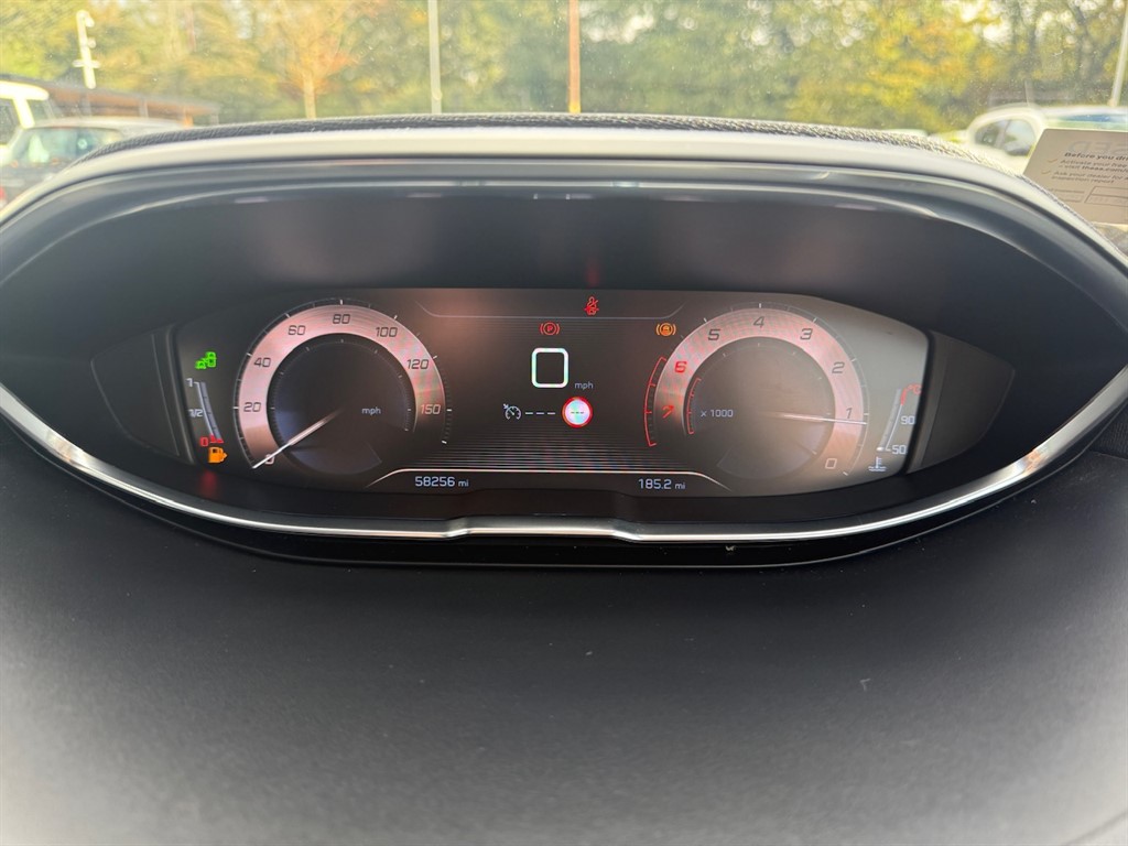 Used Peugeot 3008 2018 for sale - 76161635: Photo 31