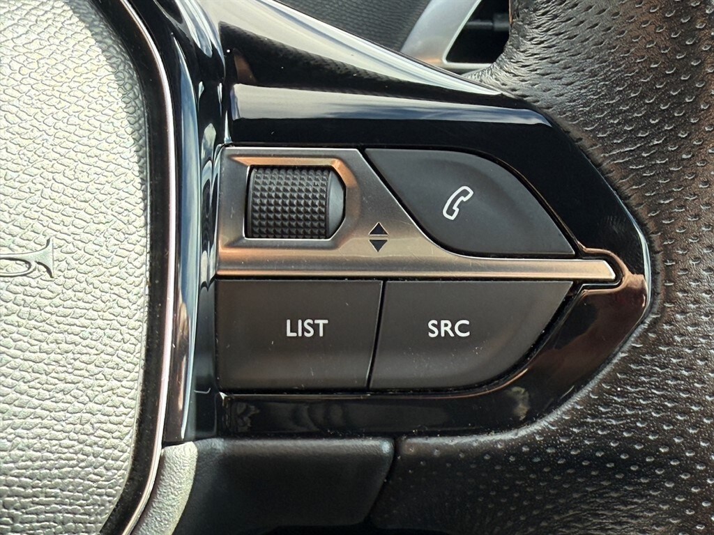 Used Peugeot 3008 2018 for sale - 76161635: Photo 33