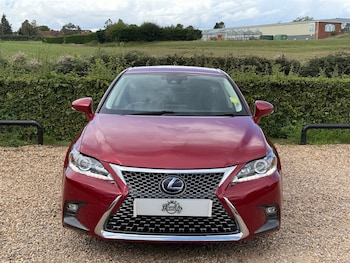 Used Lexus CT 2019 for sale - 75695907: Photo
