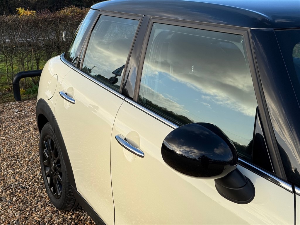 Used MINI Hatch 2019 for sale - 76603089: Photo 20