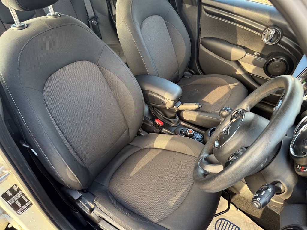 Used MINI Hatch 2019 for sale - 76603089: Photo 24