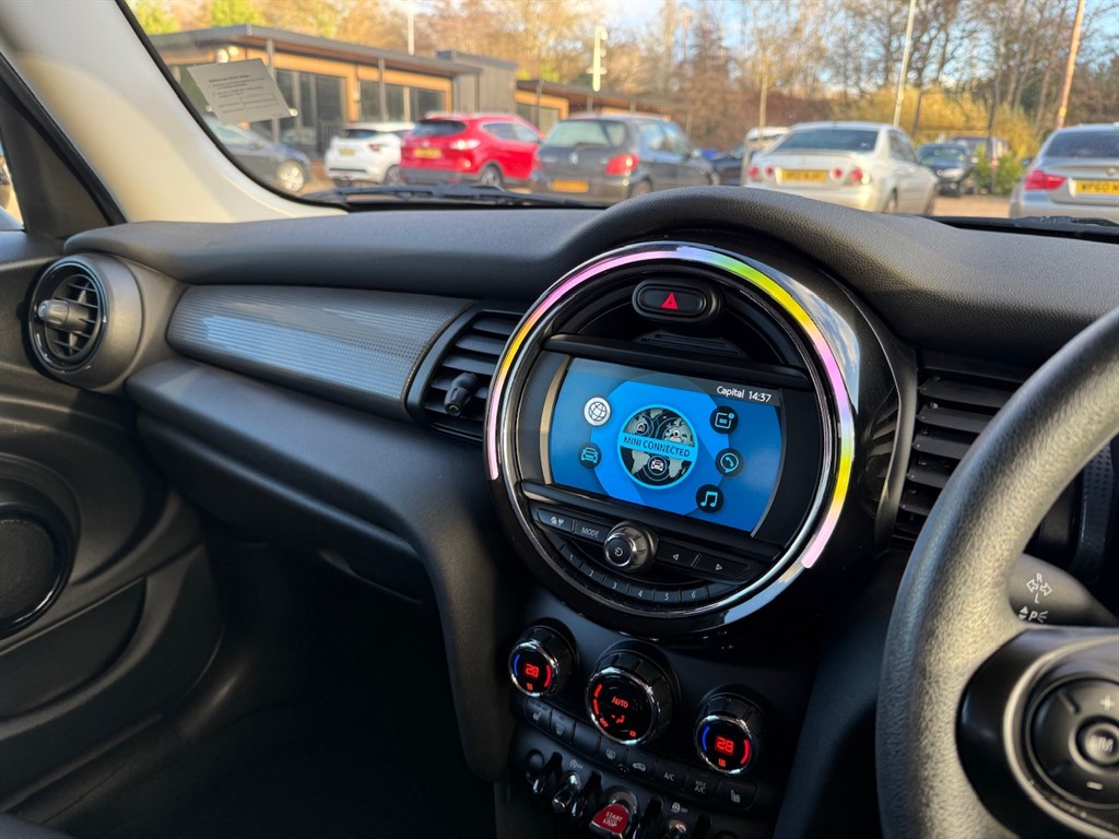 Used MINI Hatch 2019 for sale - 76603089: Photo 33