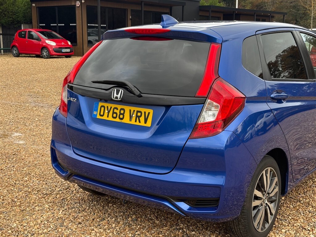 Used Honda Jazz 2018 for sale - 76479994: Photo 13