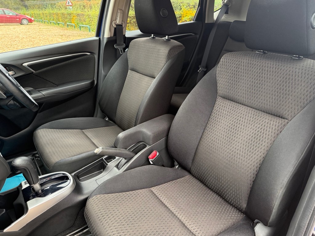 Used Honda Jazz 2018 for sale - 76479994: Photo 52