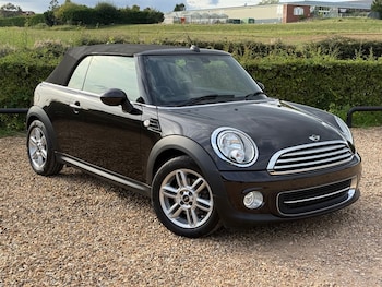 2015 - 1.6 Cooper 2dr Auto