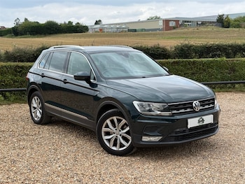 Volkswagen - Tiguan