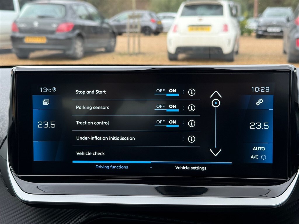 Used Peugeot 208 2022 for sale - 76532354: Photo 38