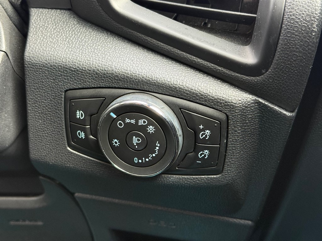 Used Ford Ecosport 2019 for sale - 76322098: Photo 31