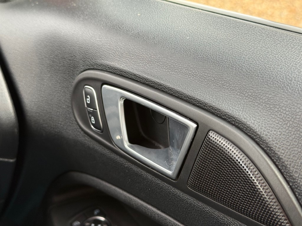 Used Ford Ecosport 2019 for sale - 76322098: Photo 32