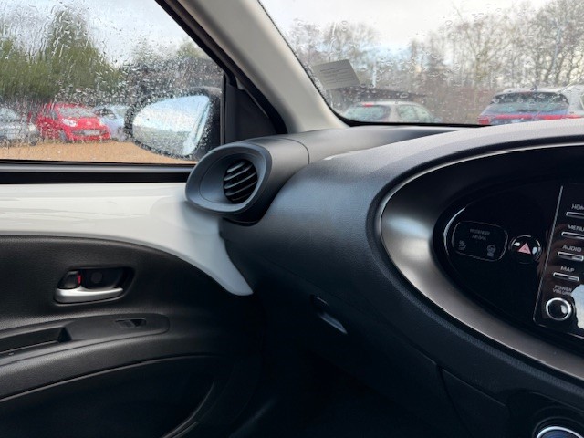 Used Toyota AYGO 2022 for sale - 77160847: Photo 40