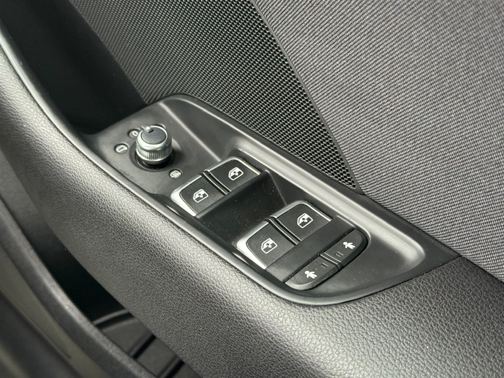 Used Audi A3 2016 for sale - 76117171: Photo 34