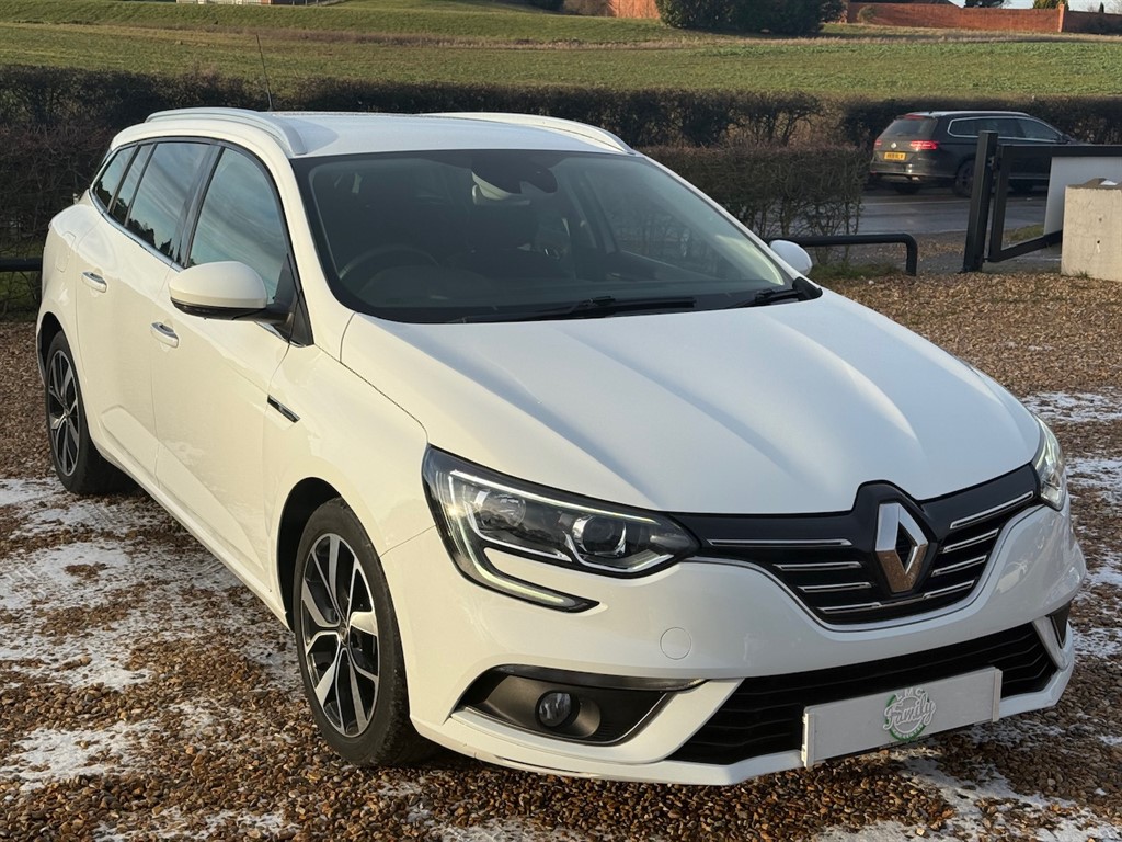 Used Renault Megane 2019 for sale - 77095433: Photo 2