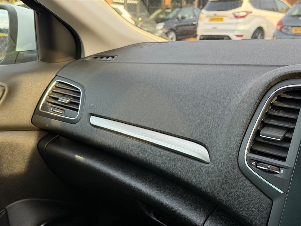 Used Renault Megane 2019 for sale - 77095433: Photo 45