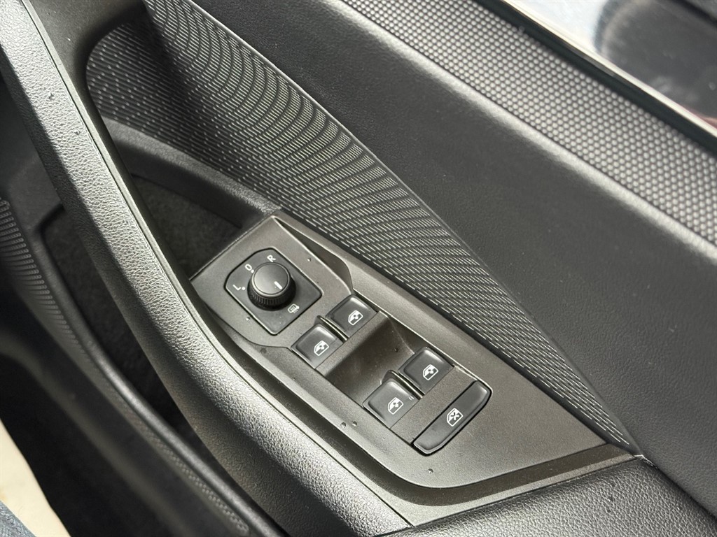 Used Skoda Octavia 2020 for sale - 76818056: Photo 32