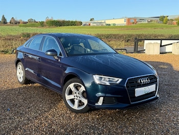 Used Audi A3 2018 for sale - 76984400: Photo