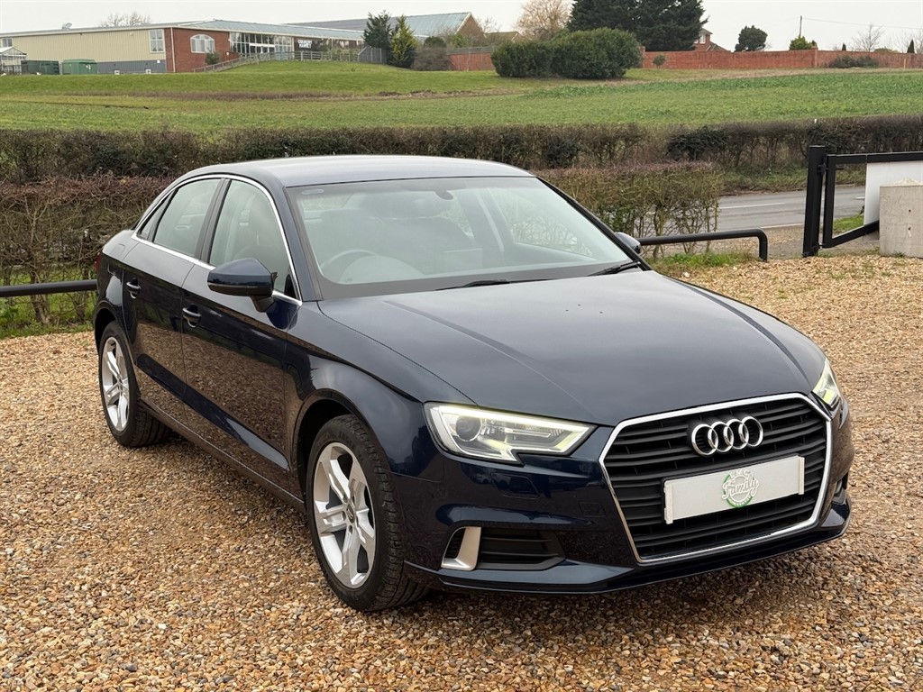 Used Audi A3 2018 for sale - 76984400: Photo 2