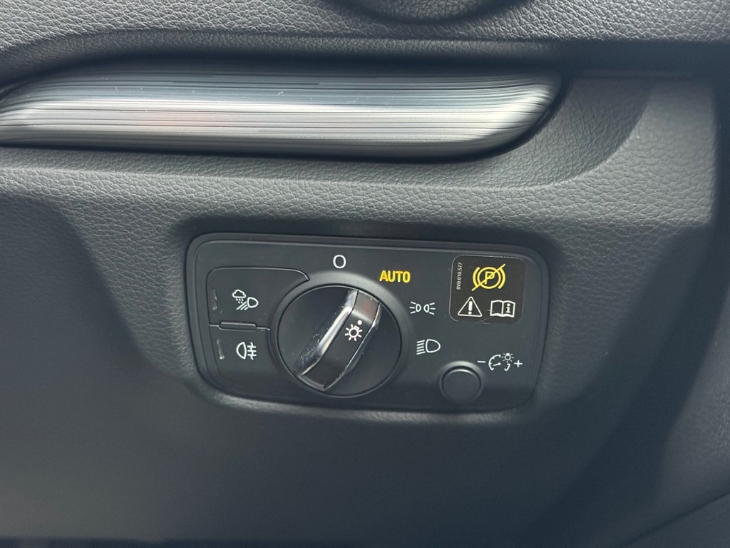 Used Audi A3 2018 for sale - 76984400: Photo 31