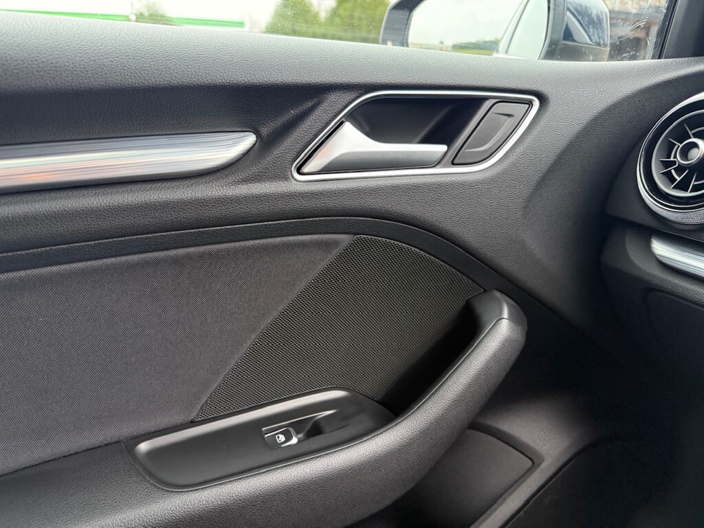 Used Audi A3 2018 for sale - 76984400: Photo 50