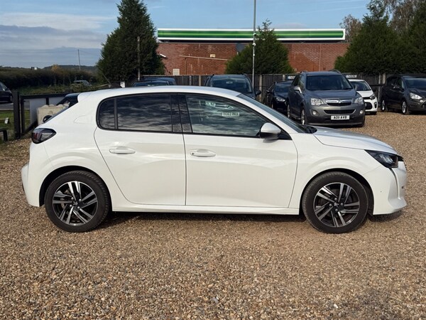 Used Peugeot 208 2021 for sale - 76209091: Photo 20