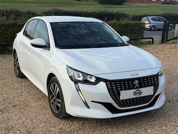 Used Peugeot 208 2021 for sale - 76209091: Photo 2