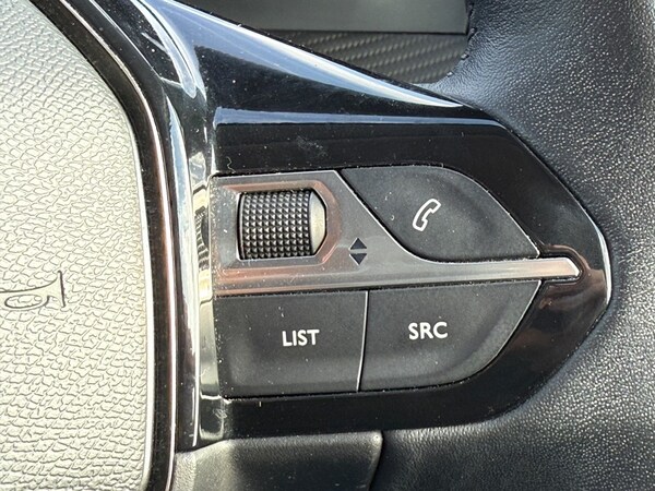 Used Peugeot 208 2021 for sale - 76209091: Photo 30