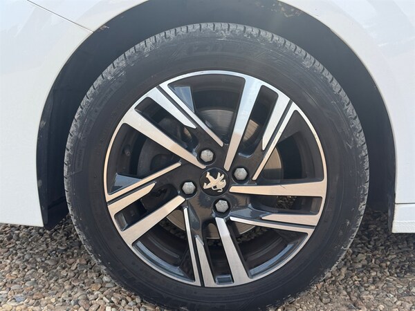 Used Peugeot 208 2021 for sale - 76209091: Photo 7