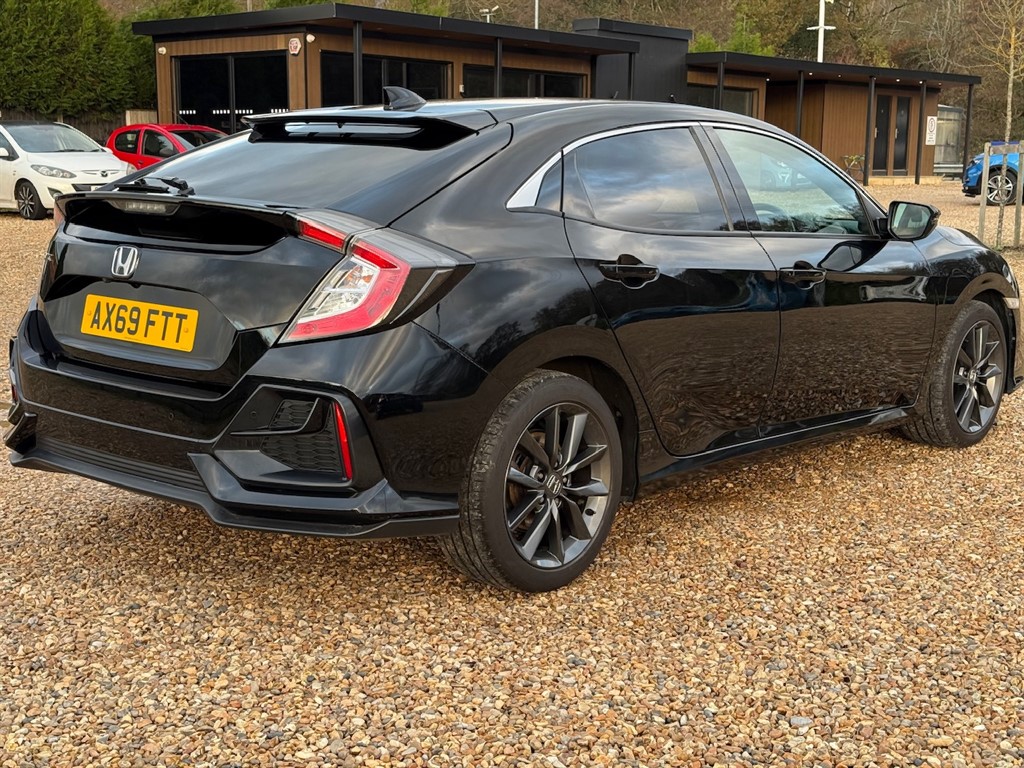 Used Honda Civic 2020 for sale - 76664629: Photo 17