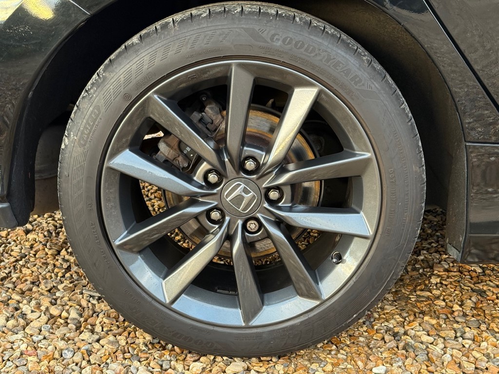 Used Honda Civic 2020 for sale - 76664629: Photo 18