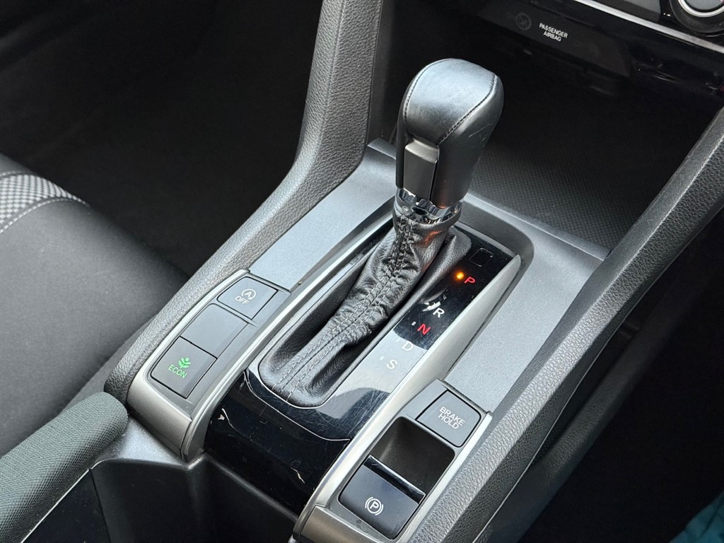 Used Honda Civic 2020 for sale - 76664629: Photo 41