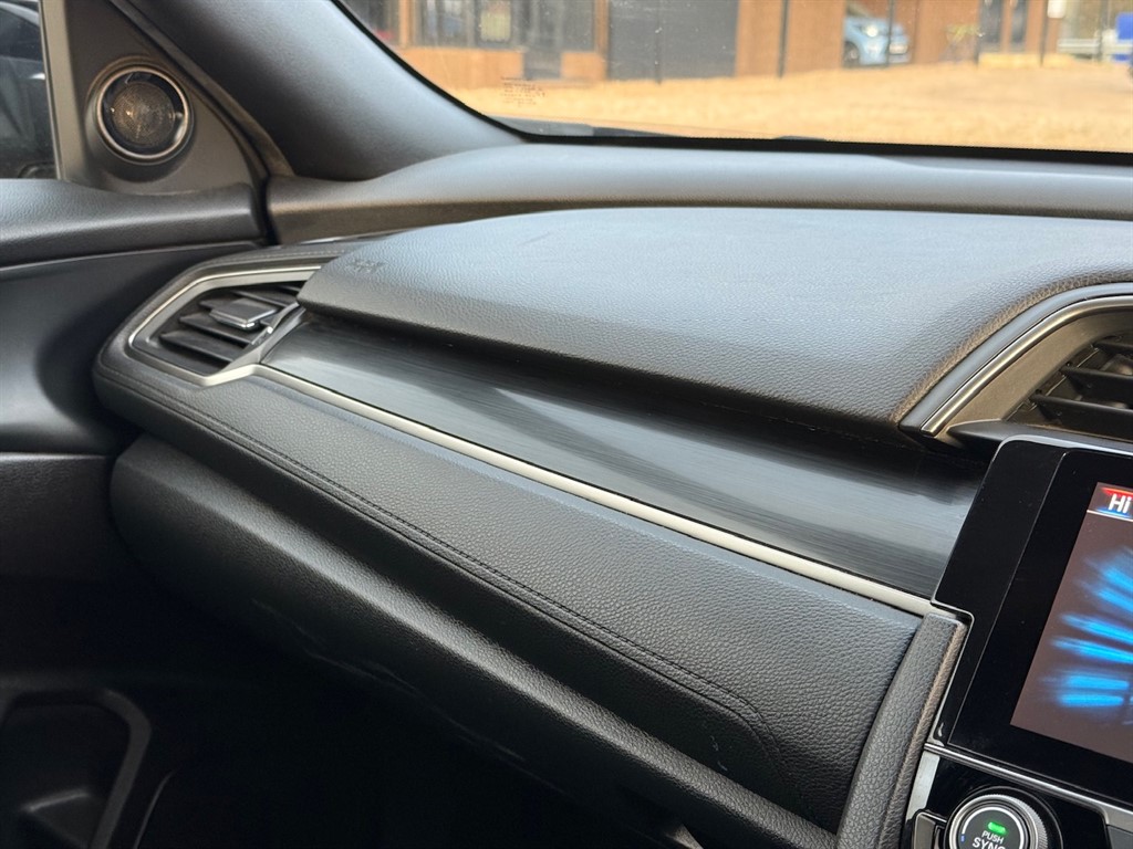 Used Honda Civic 2020 for sale - 76664629: Photo 44