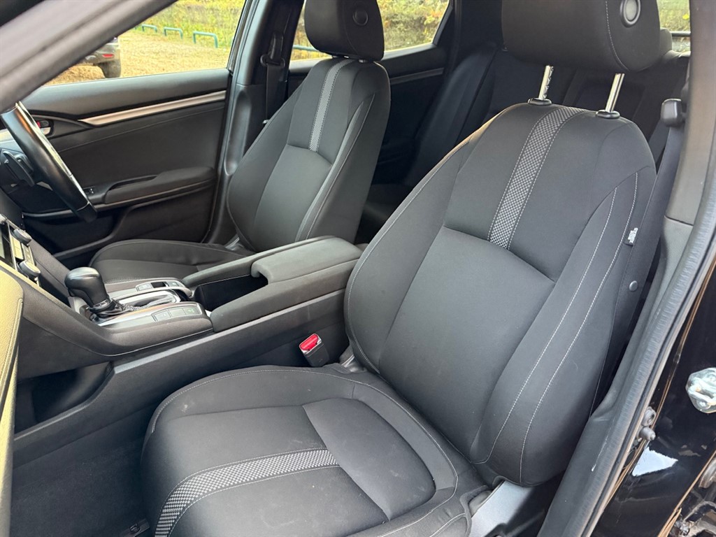 Used Honda Civic 2020 for sale - 76664629: Photo 49