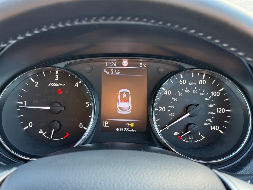 Used Nissan Qashqai 2016 for sale - 76684496: Photo 25