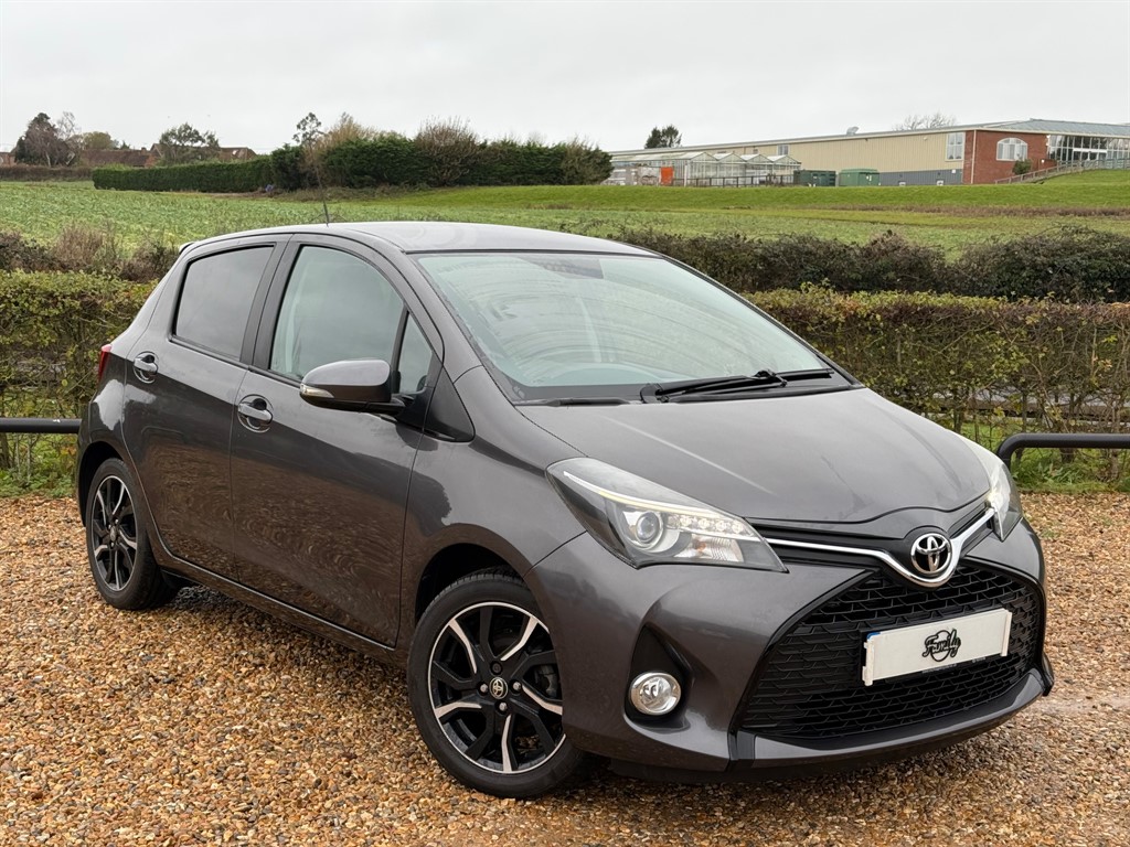 Used Toyota Yaris 2014 for sale - 76717669: Photo 1