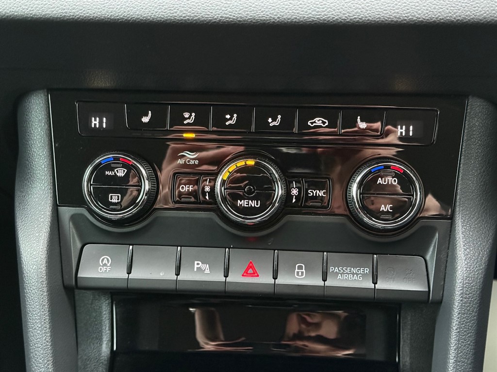 Used Skoda Karoq 2019 for sale - 76788579: Photo 44