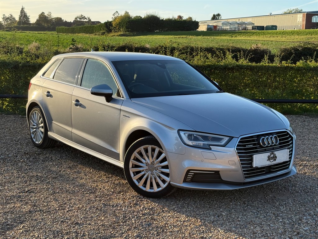 Used Audi A3 2017 for sale - 76161657: Photo 1