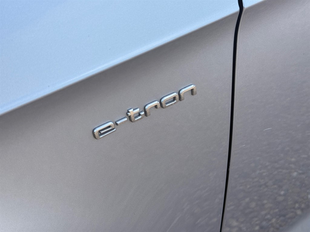 Used Audi A3 2017 for sale - 76161657: Photo 24