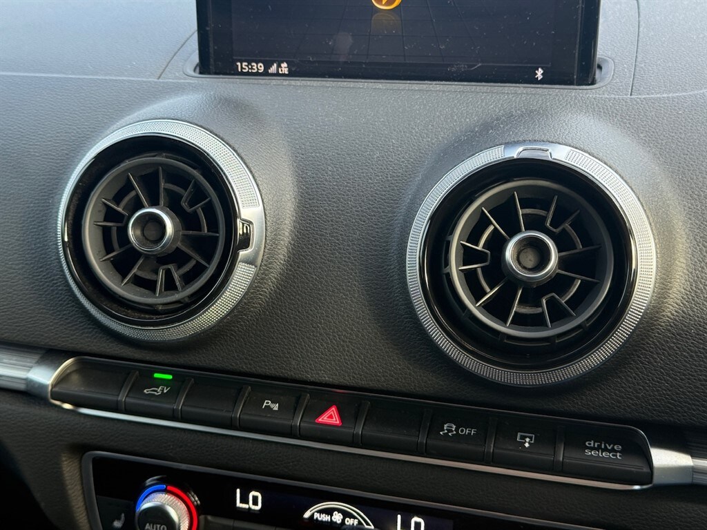 Used Audi A3 2017 for sale - 76161657: Photo 42